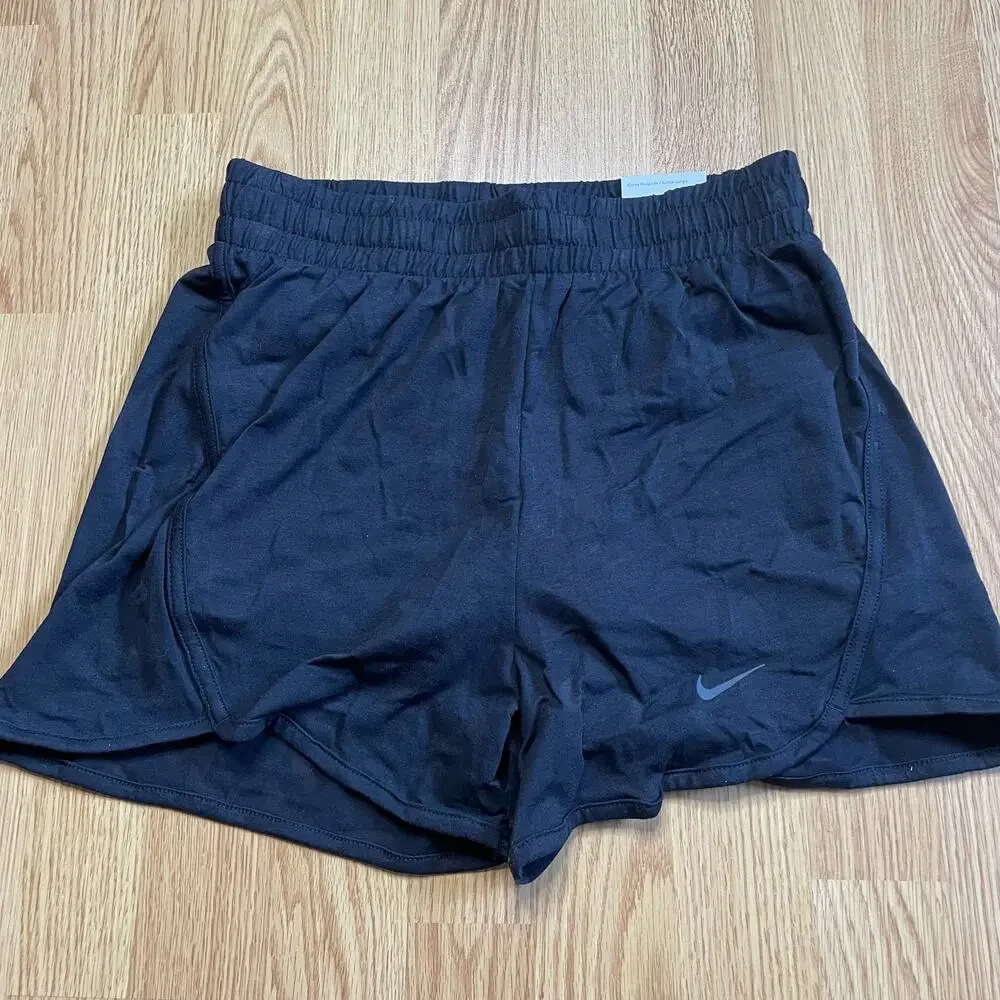 Nike Loose Fit Training Shorts